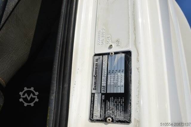 Veegmachine Mercedes-Benz Atego 1828 Bucher Schörling Optifant 70 Klima