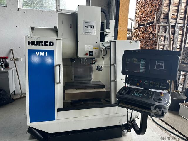 Vertikales Bearbeitungszentrum HURCO VM1