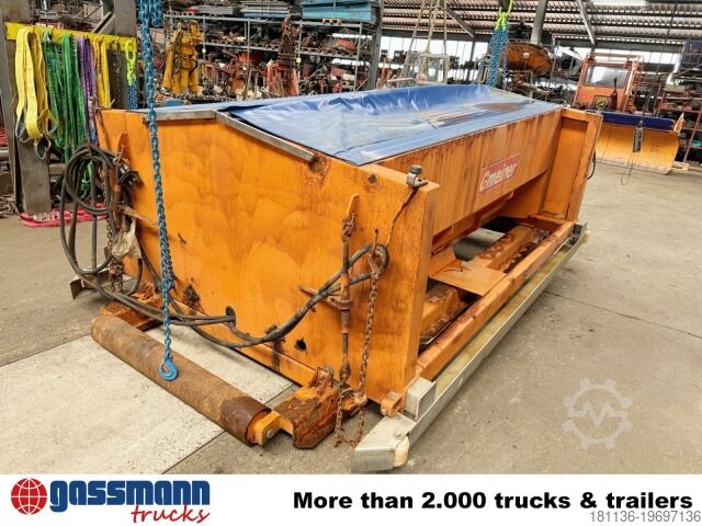 Poljoprivredna mašina  4000 L TC Salzstreuer ca. 4m³