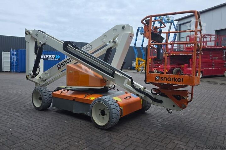 Αρθρωτή τηλεσκοπική πλατφόρμα εργασίας Snorkel A38E As-Is, Electric, 13.5m Working Height, 6.1m R