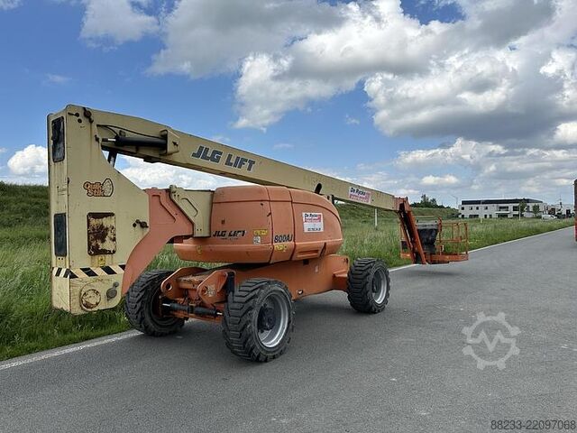 Podnośnik przegubowy JLG 800AJ