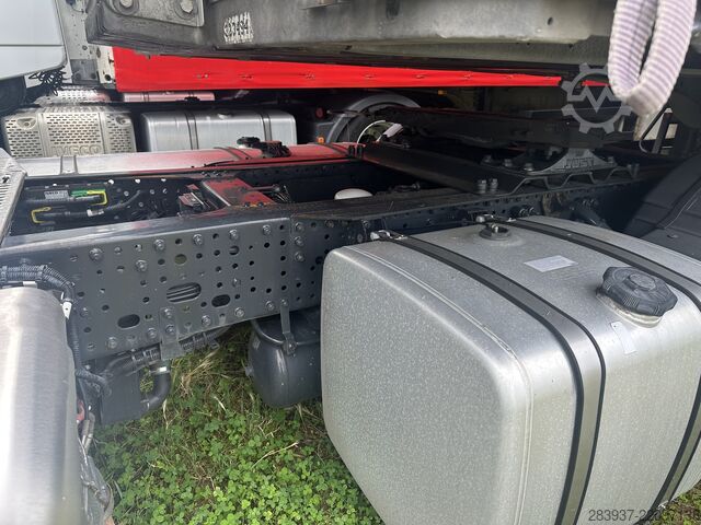 Standardowy ciągnik siodłowy Iveco STRALIS AS490 MOTORE 12882 CC