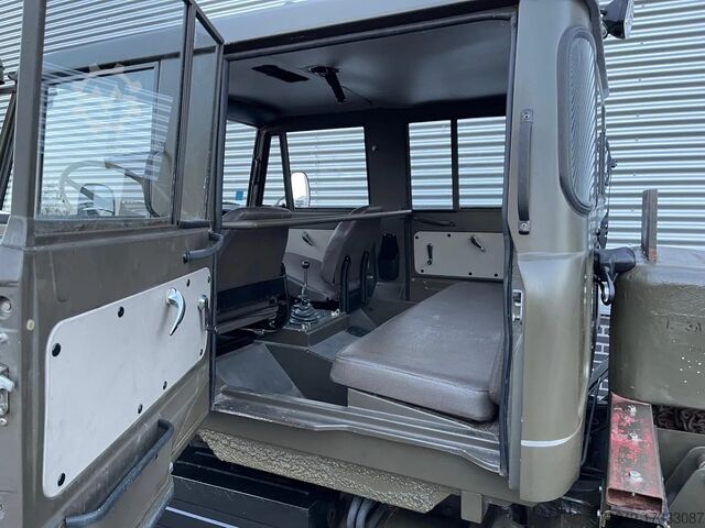 Magastetős kombi Mercedes-Benz Unimog 406 Doka Vliegtuigsleper Nieuwstaat!