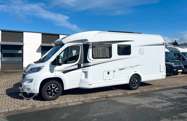 Félintegrált lakóautó KNAUS Sky Ti 650 MF Festbett -  - Klima -