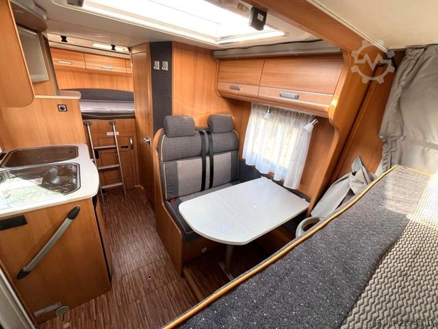 Integrált lakóautó DETHLEFFS Globebus I 001 - Hub/Festbett -  -
