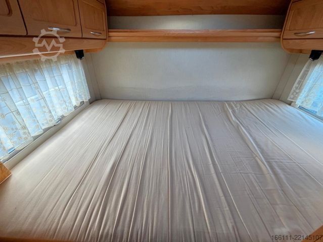 Integrált lakóautó NIESMANN+BISCHOFF Arto 69 G - Hub/Festbett -  - Solar -