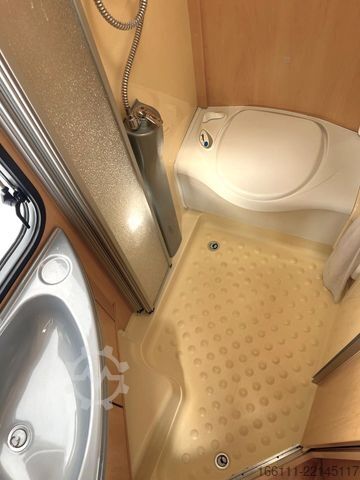 Félintegrált lakóautó DETHLEFFS T 5841 - Festbett - Klima -  - AHK -