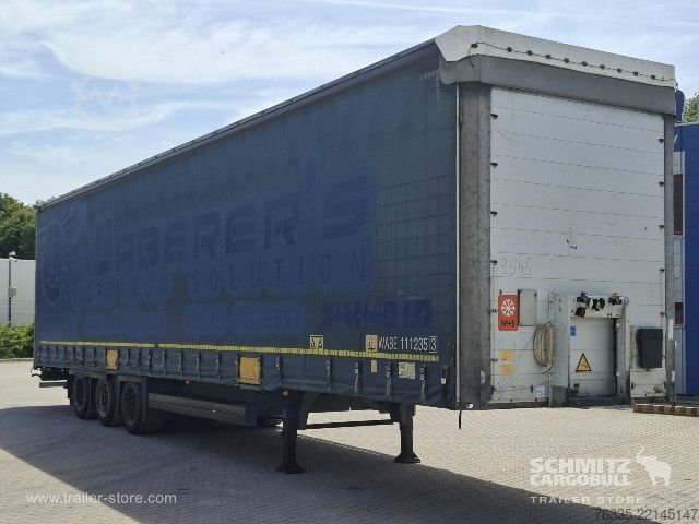 Nyitott ponyvás félpótkocsi Schmitz Cargobull Curtainsider Mega