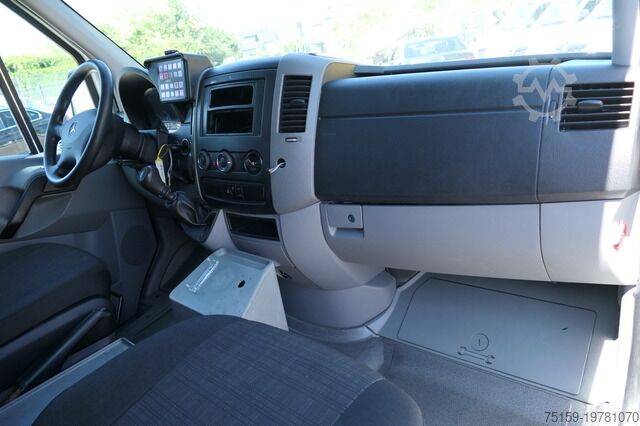 Brandweerwagen mercedes-benz Sprinter 316 CDI Klima Rettungswagen