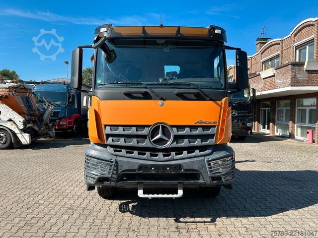 Autocamion cu cârlig pentru containere MERCEDES-BENZ 2640 Multilift Abroller