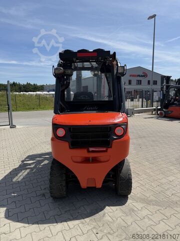 Diesel vorkheftruck Linde H30D-02