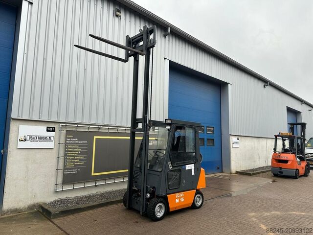 VS-22620 LPG heftruck Still M15 Sideshift STILL M15