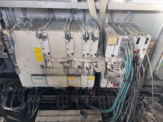 Centro de mecanizado universal Deckel Maho DMU 70 VL