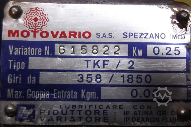 Nastavitelný převodový motor 0,25 kW 358-1850 ot/min MOTOVARIO TKF/2