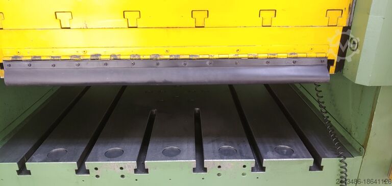 Hydraulische Presse Dieffenbacher PO-F 1250A