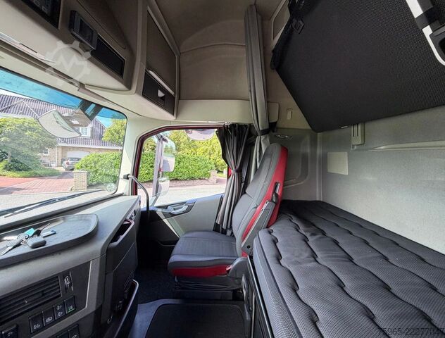 Koelwagen VOLVO FH 13.500 I-PARK COOL TRS COOLING ISOLATED BOX T