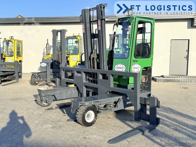 Carretilla retráctil de 4 vías Combilift C5000L GAS DUPLEX 4100 POSITIONER CABIN