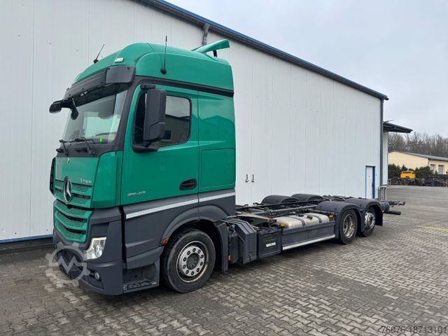 Camion jumbo MERCEDES-BENZ 2548 LnR Big Space Öl-Retarder Standklima Jumbo