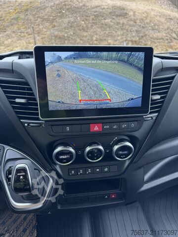 Gesloten bestelwagen Iveco MY24 IVECO DAILY 4x4 VAN 70S18H A8 WX -