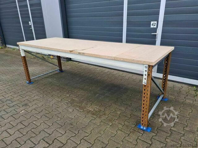 Werkbank Packtisch Tisch Arbeitstisch  2.950x1000x938 mm (B x T x H)