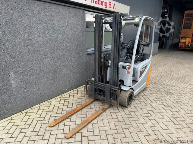 Still RX20-18 Triplo 450 Freelift / Sideshift Elektrisch 2018 STILL RX20-18 Triplo 450 Freelift / Sideshift Elektrisch 2018