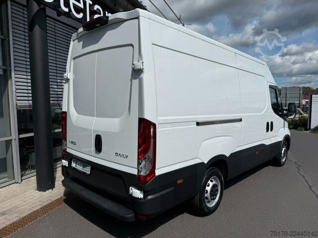 Hochdachkombi Iveco Daily 35S14 V Y ASC-Ausbau Kastenwagen *R 3.520*