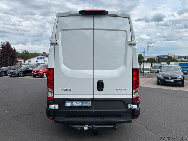 Stationvogn med højt tag Iveco Daily 35S14B V Airlineschienensystem *AHK 3,5 t*