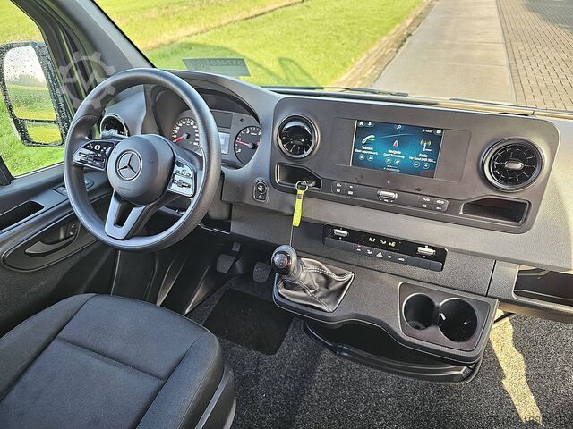Camioneta familiar de techo alto MERCEDES-BENZ SPRINTER 317 L2H2 LED Navi !