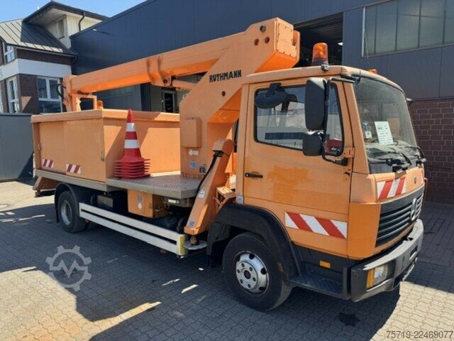 Bestelwagen Mercedes-Benz 814 4x2 Ruthmann Steiger 18,5m