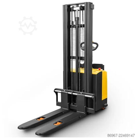 Empilhador elétrico autopropulsionado com mastro CORMAK Q15E30RO
