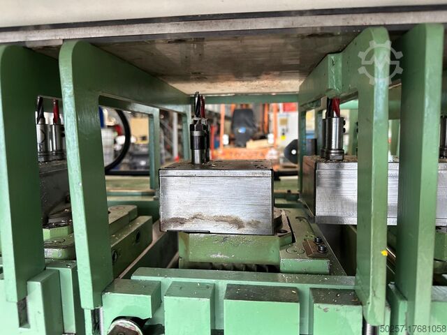 Meerassige boormachine Weeke PE 75