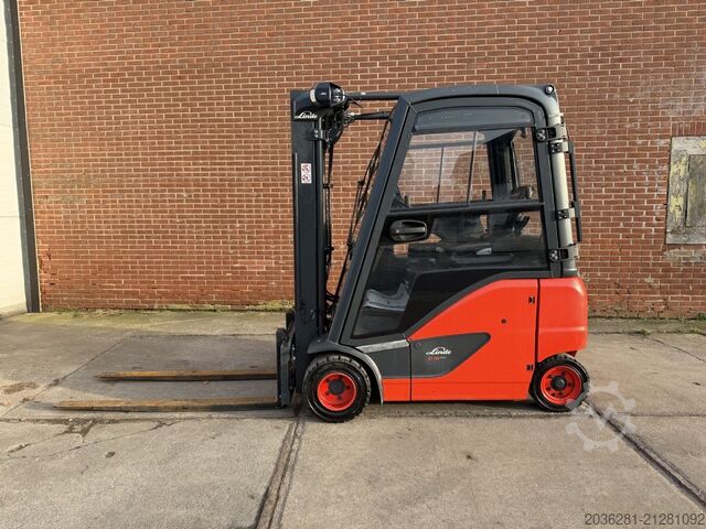 Electric 4-wheel forklift Linde E18PH-02