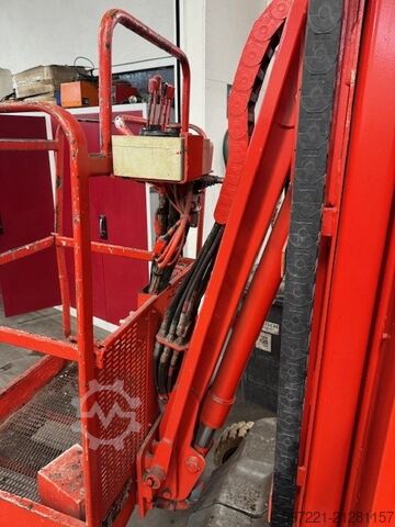 Telescopic boom Grove Toucan 1100A