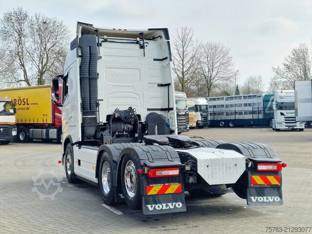 Standard-SZM Volvo FH 13.540 Globetrotter 6x2 - Retarder - I parkc...