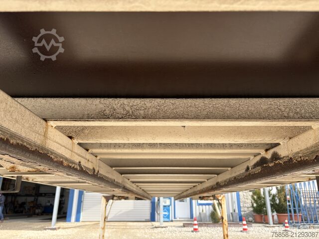 Caja intercambiable con estructura de caja Krone BDF Wechselkoffer Stahl Türen 2015