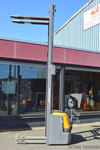 Palle stabler Jungheinrich EJC 110