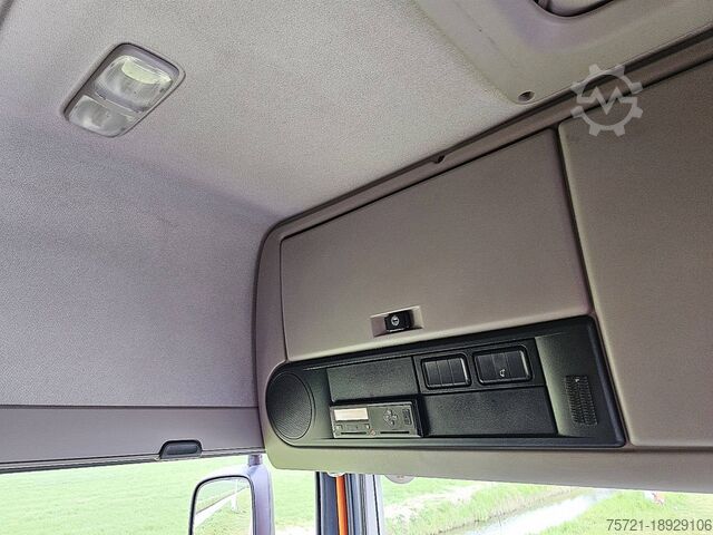 Standaard trekker DAF XF 450 SPACECAB 2X TANK