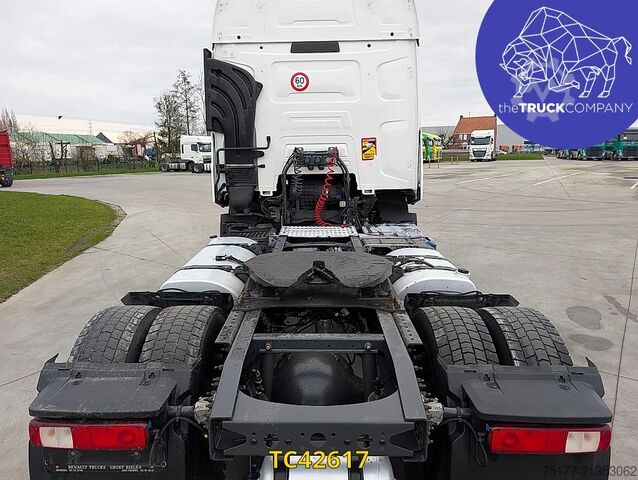 Estándar-SZM Renault T 460