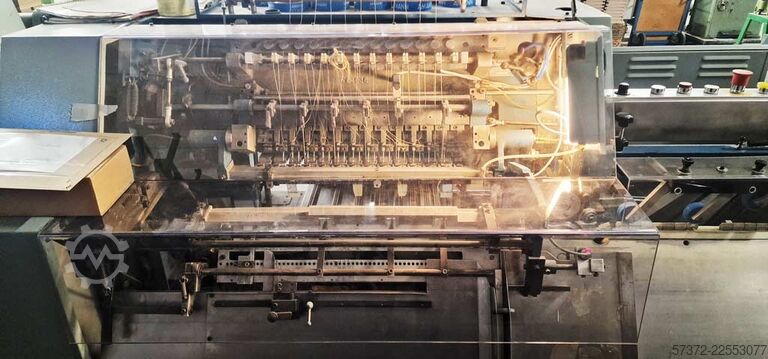 Fadenheftmaschine Smyth/Freccia F120