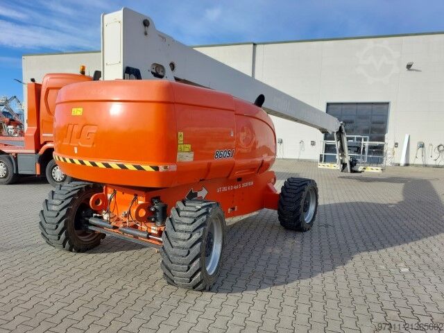 Teleskopická pracovní plošina JLG 860SJ