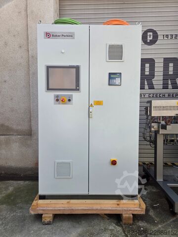 Baker Perkins MP24PH ikercsavar extruder BAKER MP24PH
