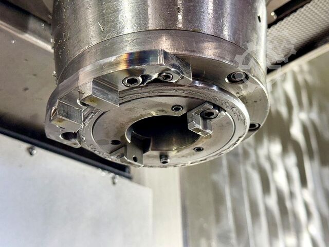 Machining centar sa 5 osovina Deckel Maho DMF 220 linear