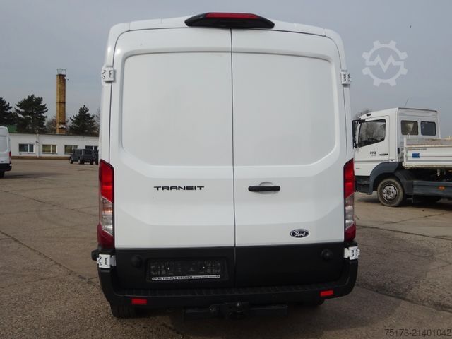 Furgoneta FORD Transit Kasten 350 L3H2 Trend 130PS HA Express