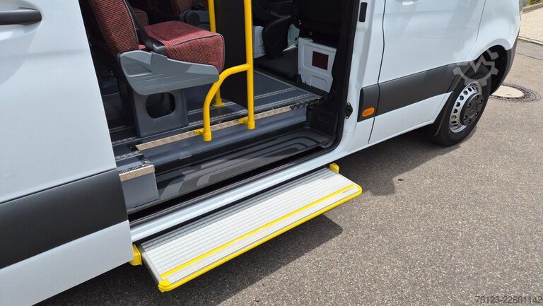Minibus MERCEDES-BENZ 10 x 517 Sprinter Lord Light  22 SS Aktionspreis