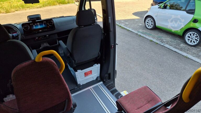 Minibus MERCEDES-BENZ 10 x 517 Sprinter Lord Light  22 SS Aktionspreis