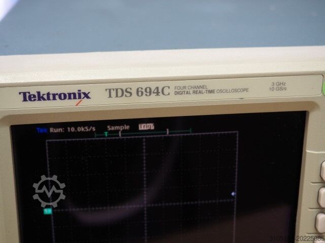 3GHz Gerçek Zamanlı Osiloskop TEKTRONIX TDS 694C