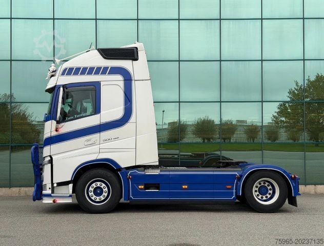 Τυπική μονάδα τράκτορα VOLVO FH 500 RETARDER GLOBETROTTER XL 2x TANKS SPECIAL