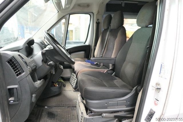 Magas tetős furgon FIAT Ducato MultiCab, 6 Sitze, AHK, Klima, Trennwand