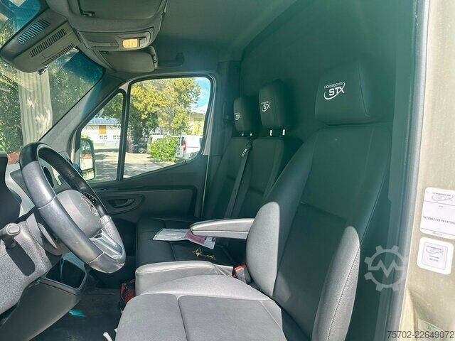 Van Mercedes-Benz Sprinter 319 STX 1-2 Pferde Hengsttrennung