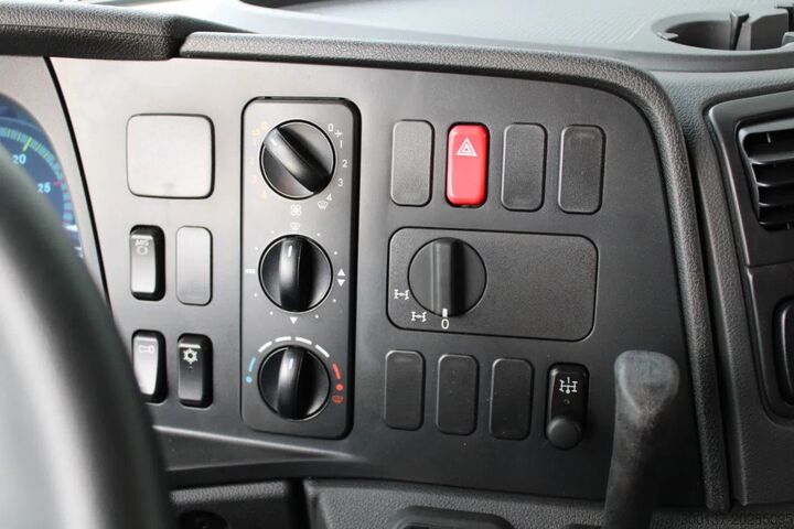 Wywrotka Mercedes-Benz Axor 3344 K 6x4 Tipper Truck